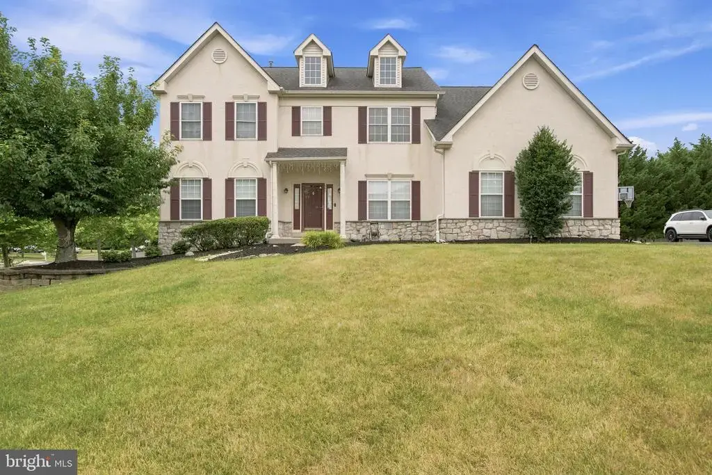 101 Tennyson Ln, NORTH WALES