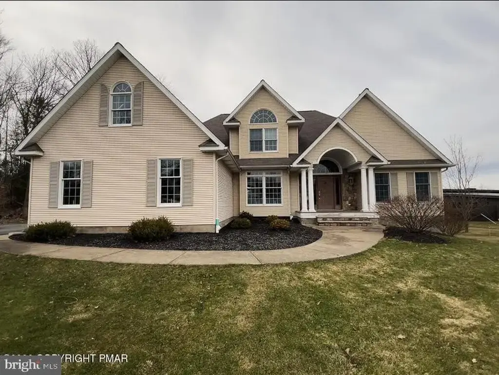 355 Washington Rd, GREENFIELD TOWNSHIP