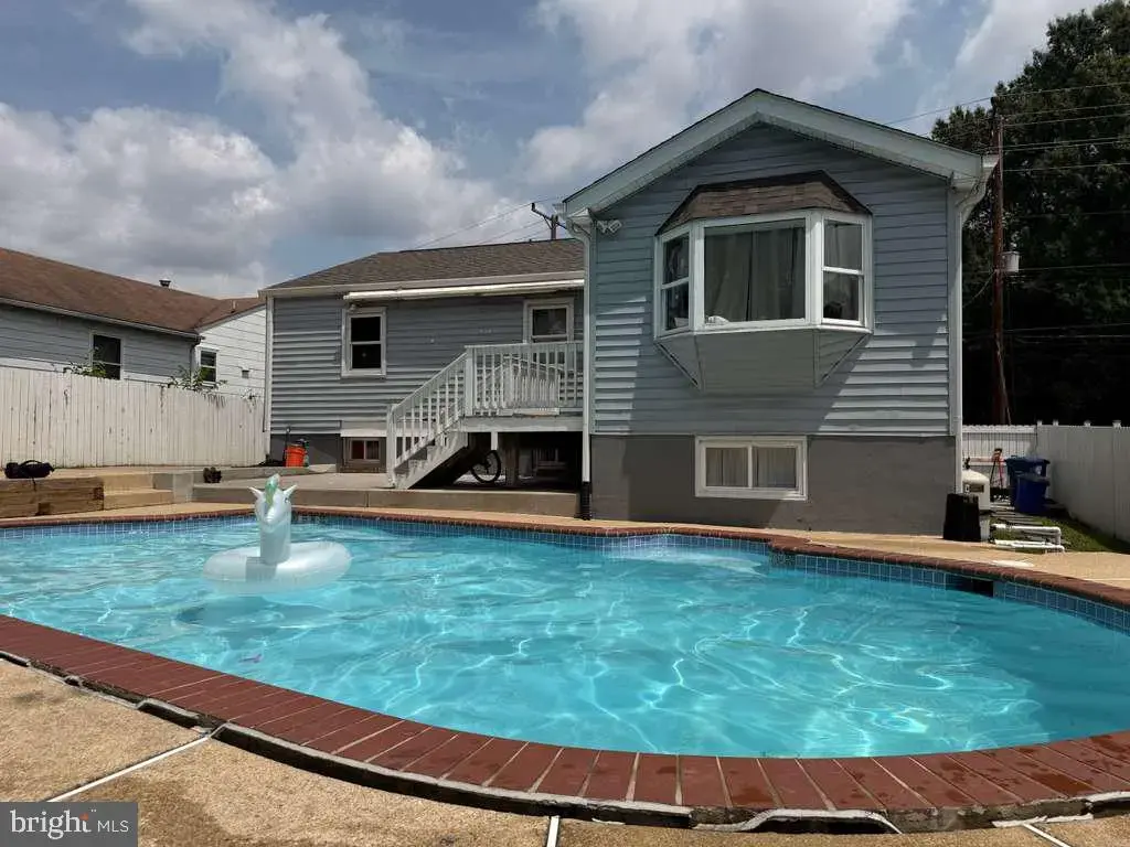 5923 Berwyn Rd, COLLEGE PARK