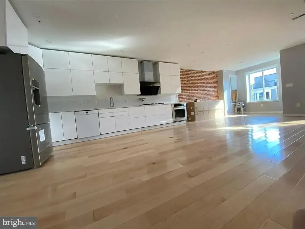 1361 Newton St Nw, WASHINGTON
