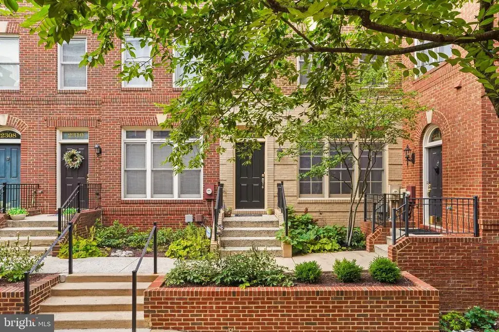 2312 Cobble Hill Ter, WHEATON