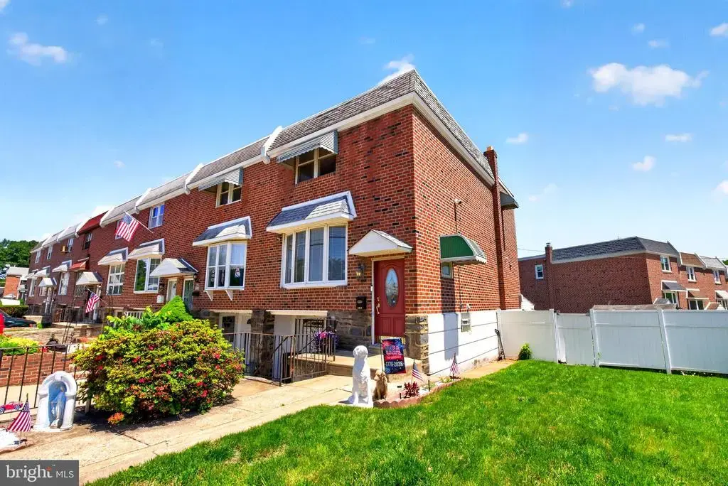 8951 Ashton Rd, PHILADELPHIA
