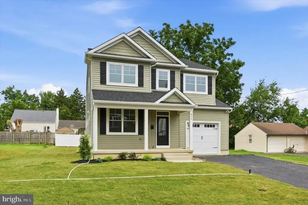 826 Hamel Ave, GLENSIDE
