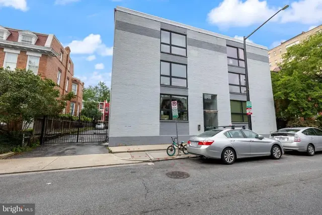 1514 Newton St Nw #b2, Washington