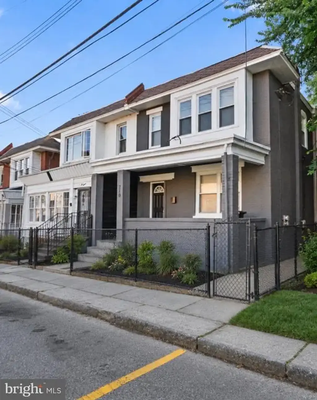 210 S 7th St, DARBY