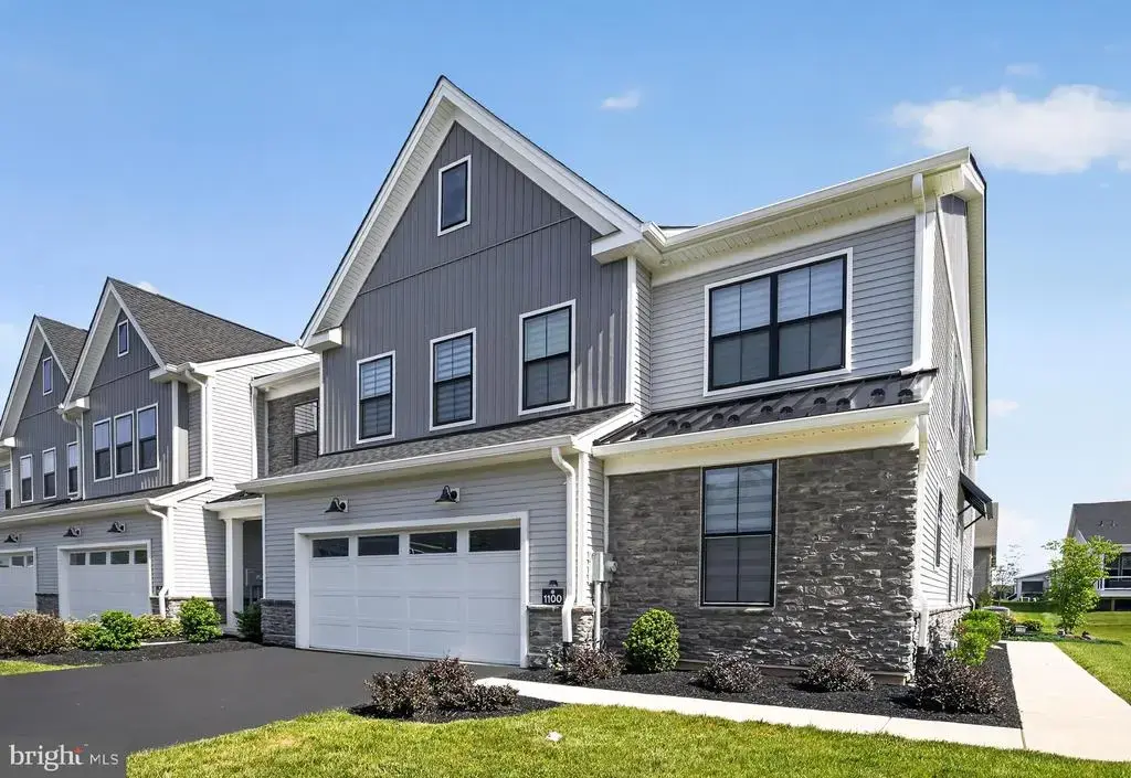 1100 Hewes St, AMBLER