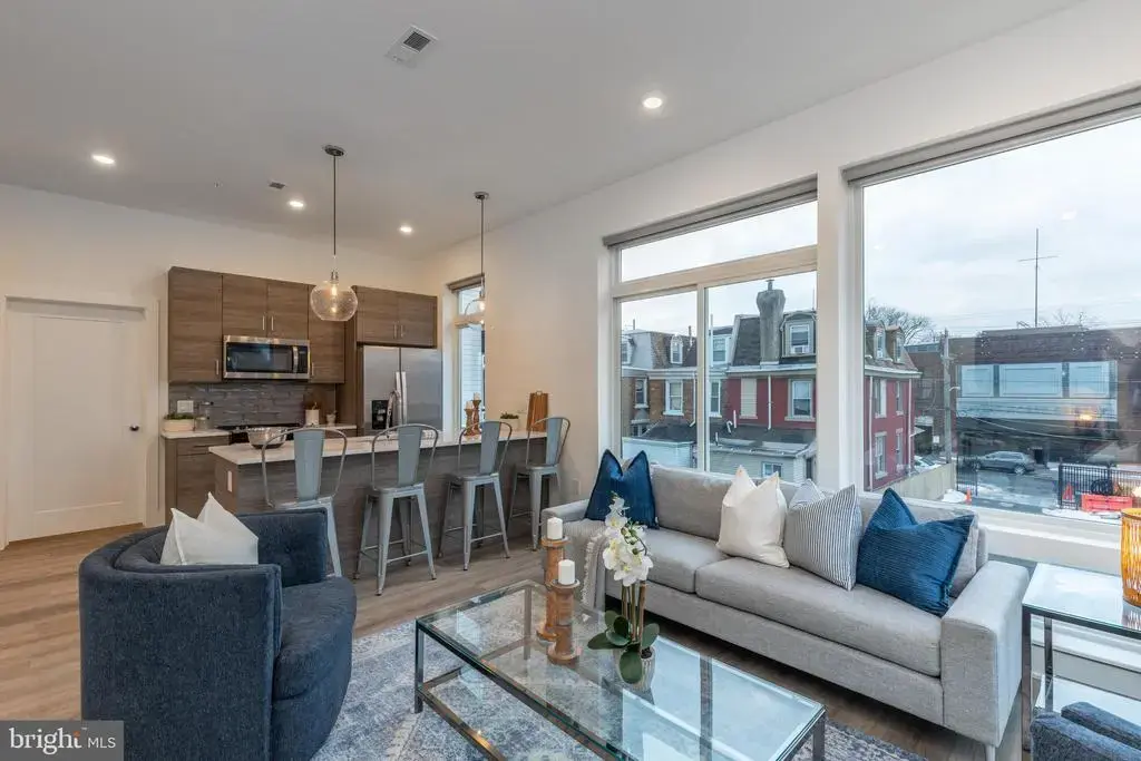 5545 Pulaski Ave #310, PHILADELPHIA