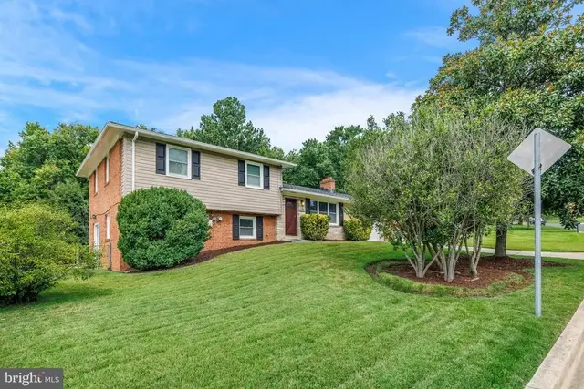 6507 Summerhill Rd, Temple Hills
