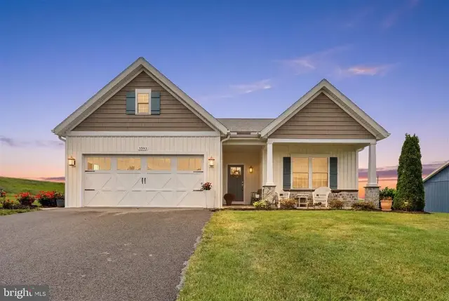 3593 Cascades Drive S, Fayetteville