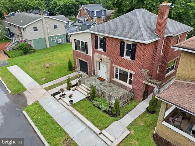 314 N 4th St, Philipsburg