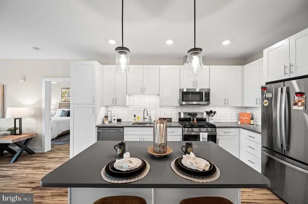 703 Rice Blvd #103, EXTON