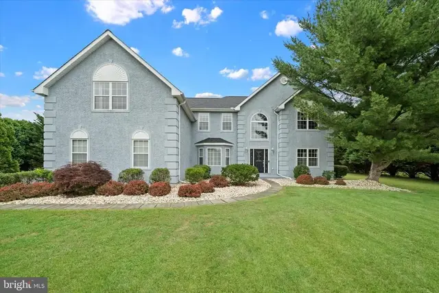 203 Deerfield Dr, Middletown