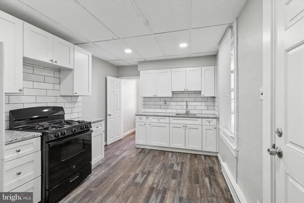 326 E Airy St #1, NORRISTOWN
