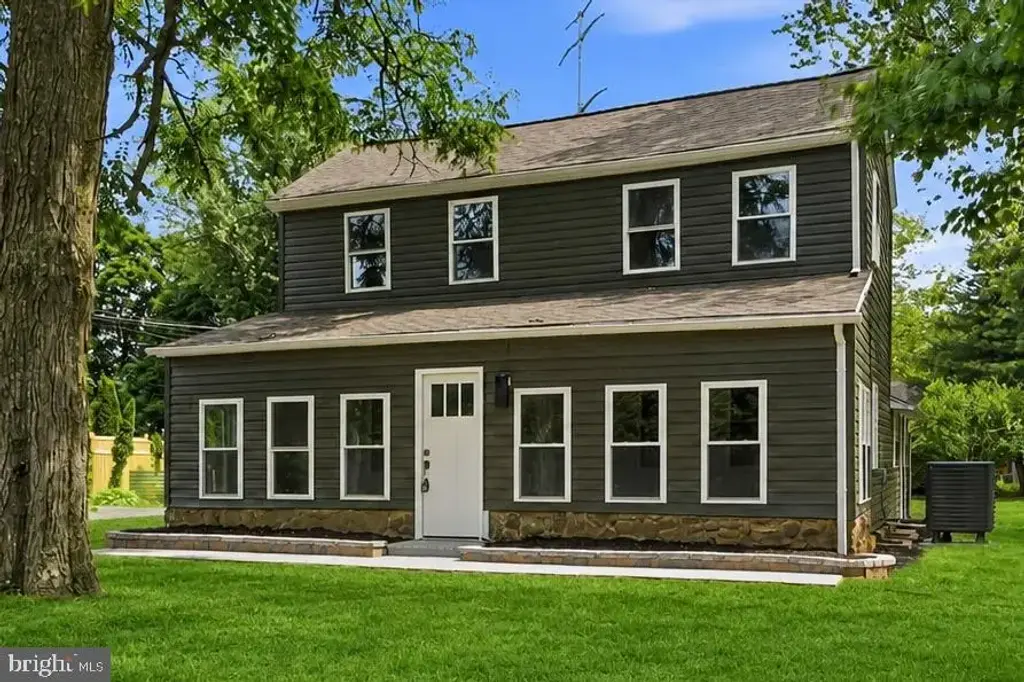 281 Friendship Road, CRANBURY