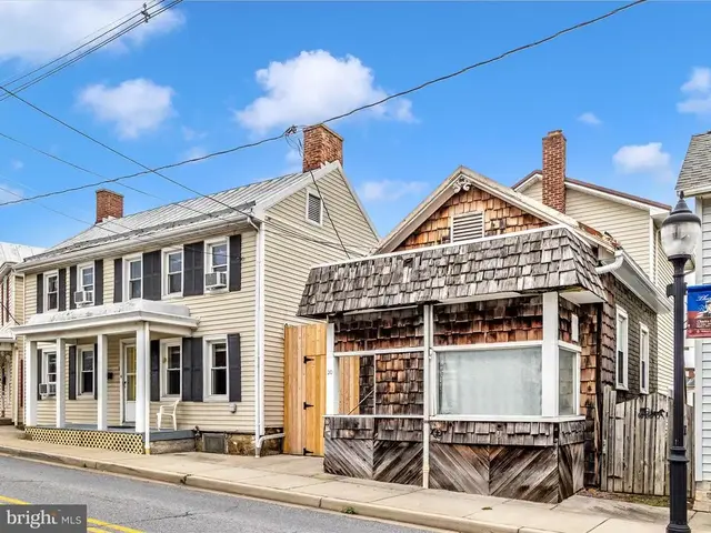 18-20 Water St, Thurmont