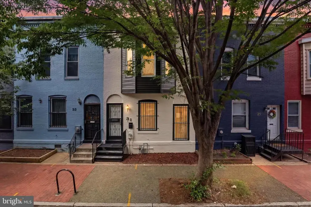 31 Bates St Nw, WASHINGTON