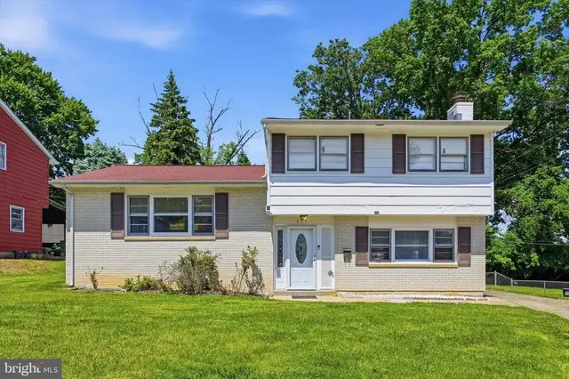 111 Wentworth Dr, Claymont