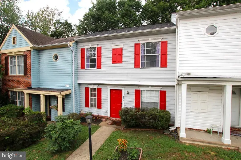 205 Wind Ridge Dr, STAFFORD