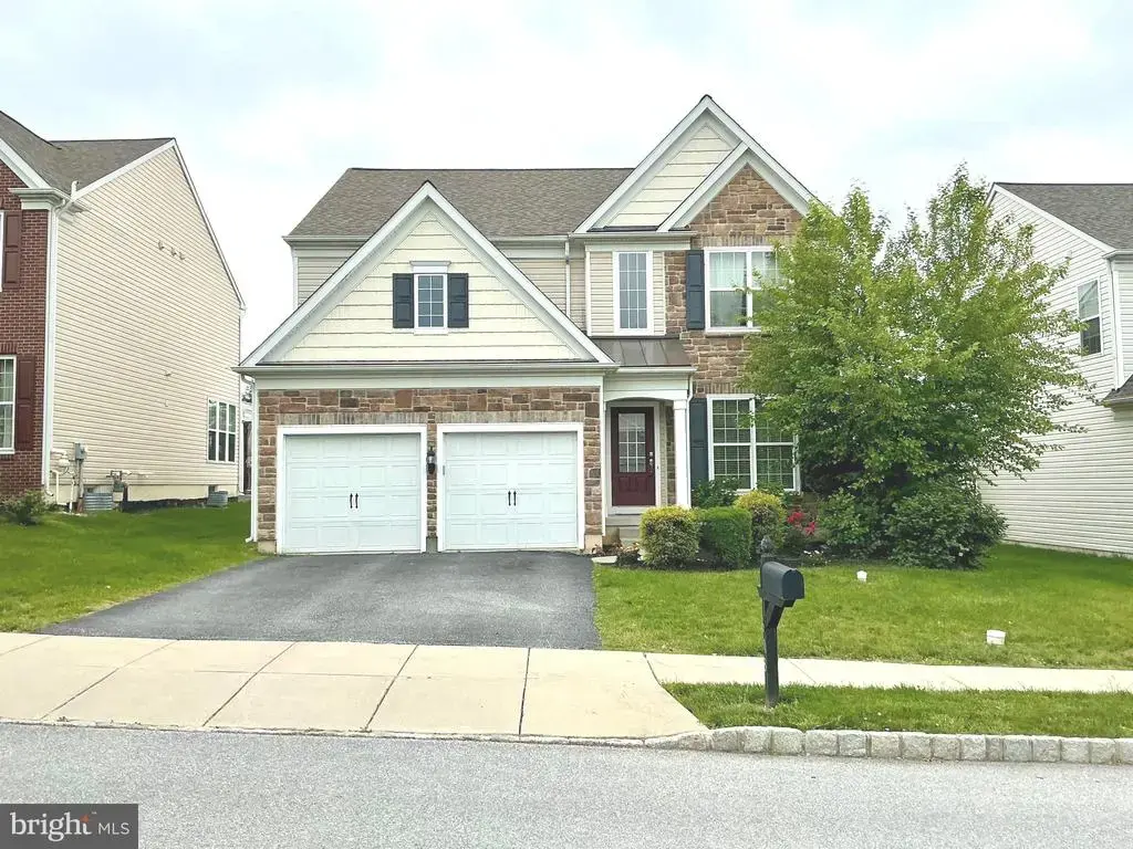 608 Empire Dr, DOWNINGTOWN