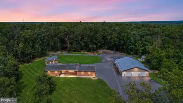 210 Jackson Dr, Winchester