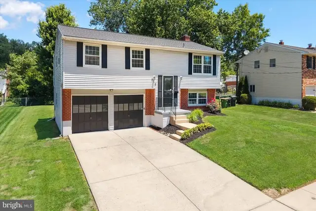 918 Rockmoss Ave, Newark