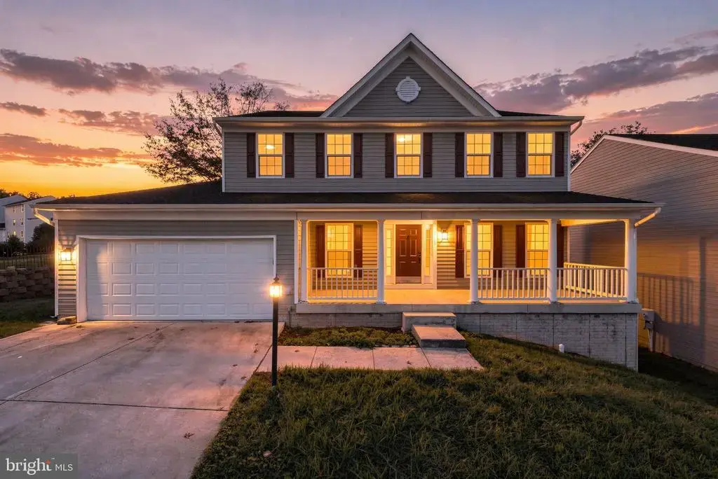 3165 Tulip Tree Pl, DUMFRIES