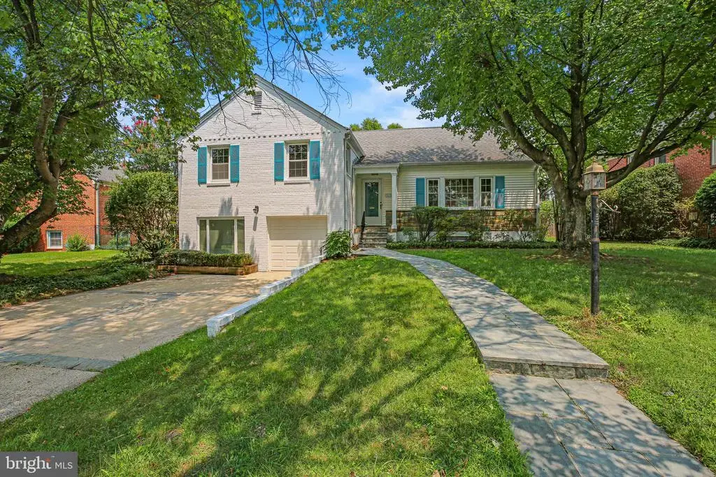 5625 Ogden Rd, BETHESDA