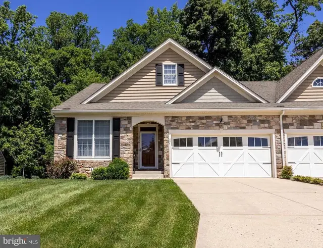 2430 Grand Oaks Ct #13, Abingdon