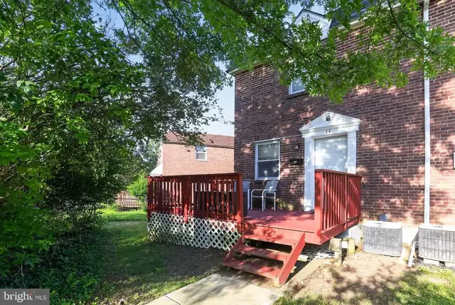 44 Madison Dr, Newark