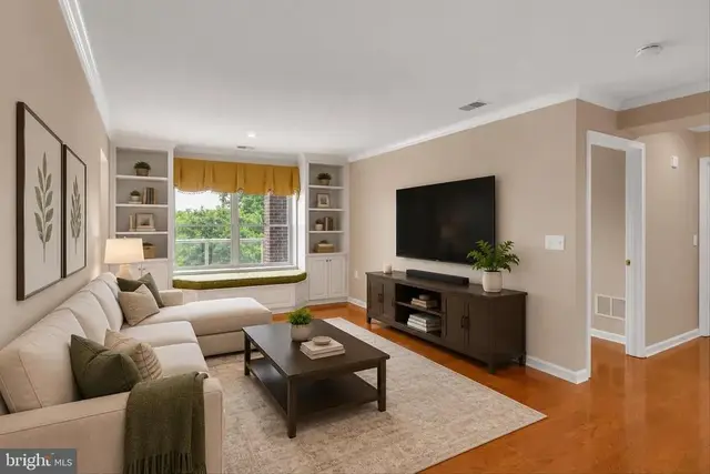 12240 Roundwood Rd #705, Lutherville Timonium