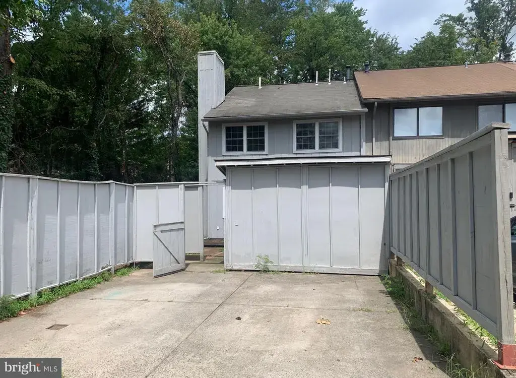 133 Woodlake Dr, CHARLOTTESVILLE