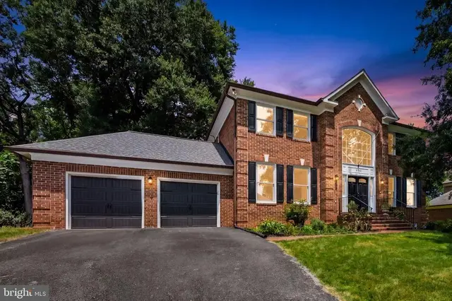 2752 Saint Elliott Ct, Alexandria