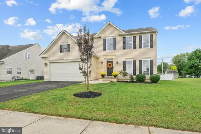 114 Christiana River Dr, Clayton