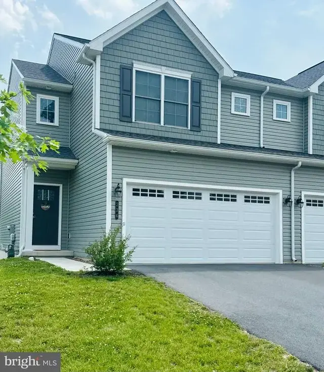 234 Sage Blvd, Middletown