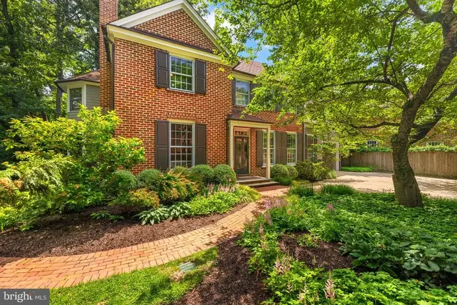 3847 Macomb St Nw, Washington