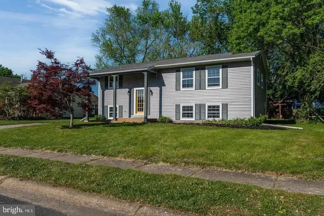 1021 Richfield Rd, Newark