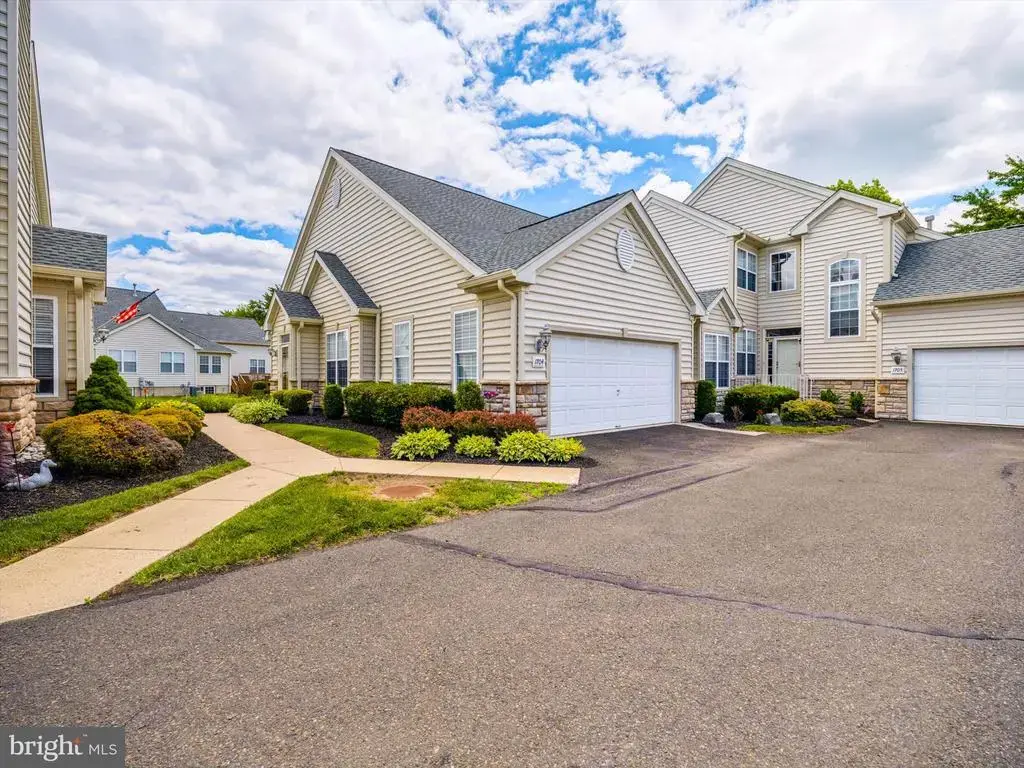1704 Nottingham Ct #134, WARRINGTON