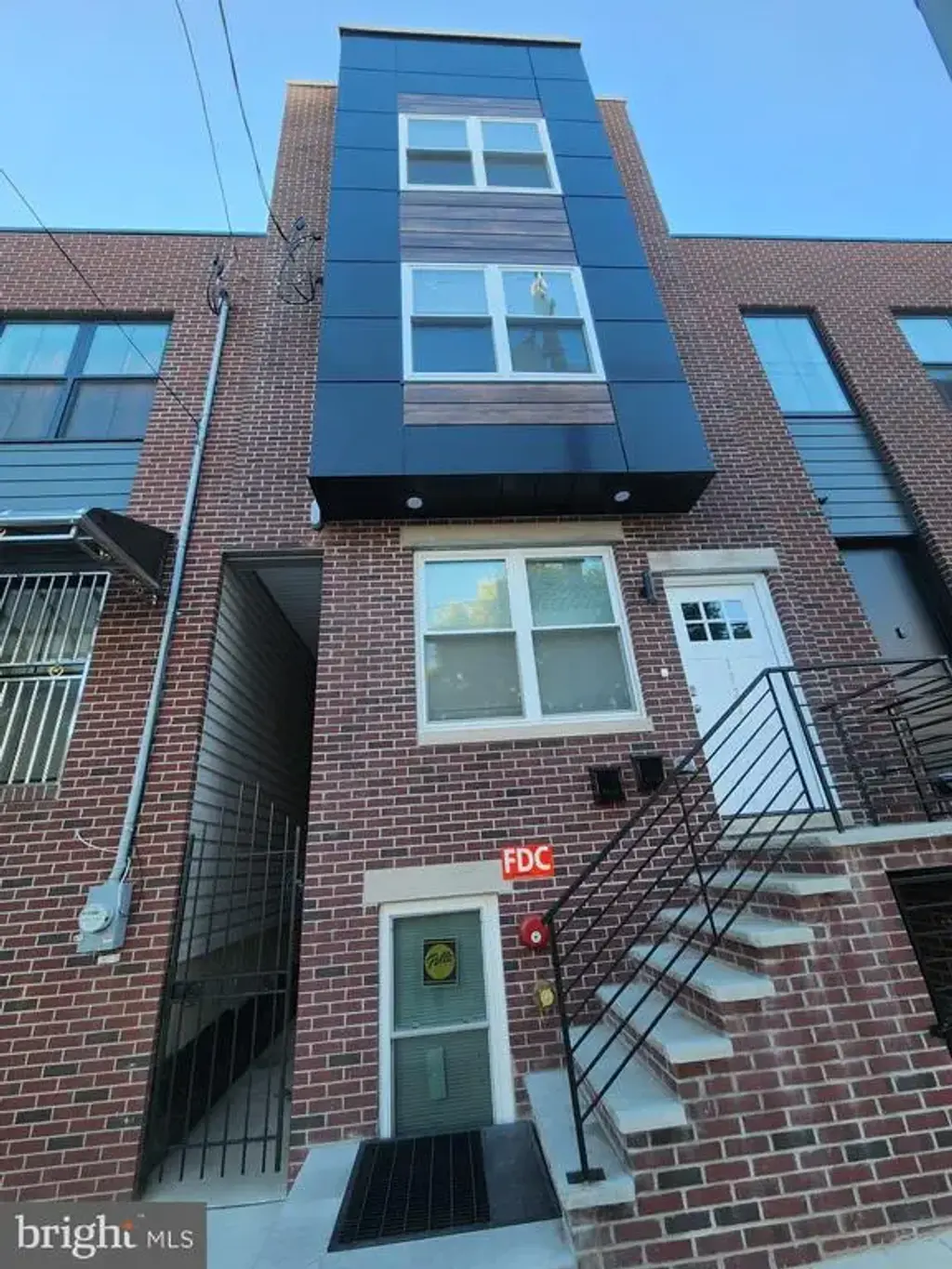 1932 N 8th St, PHILADELPHIA