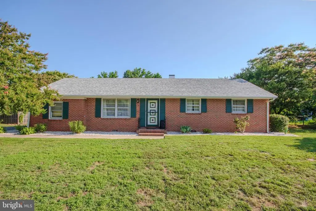 119 Hall Dr, SALISBURY