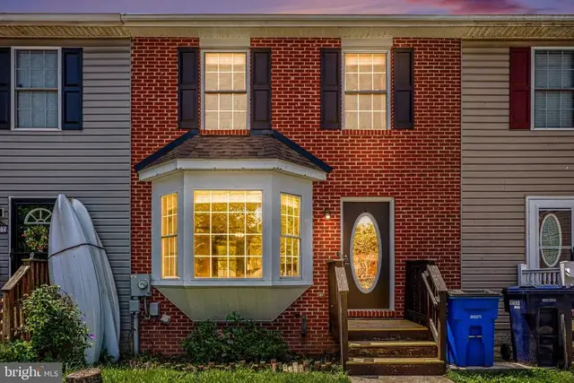 56 Red Bird Ln, Gettysburg