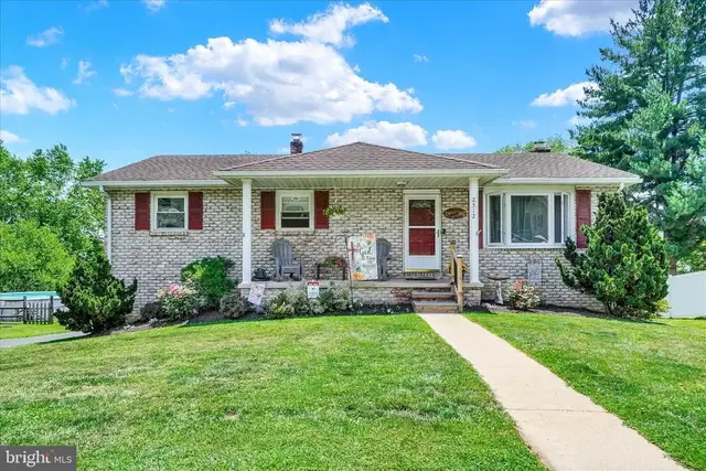 2512 Danielle Dr, Dover