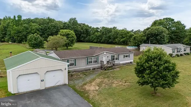 27864 Layton Rd, Laurel