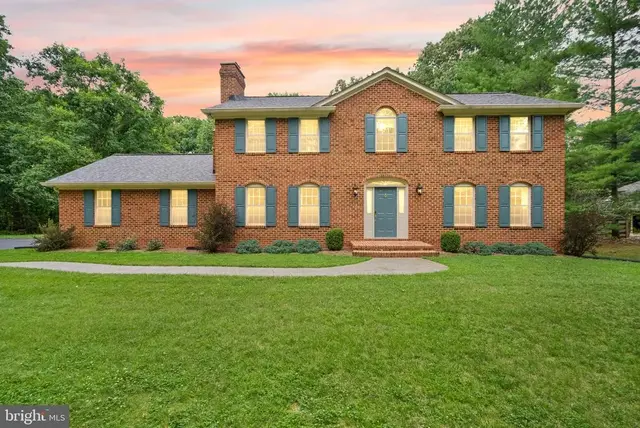 4554 Canter Ln, Warrenton