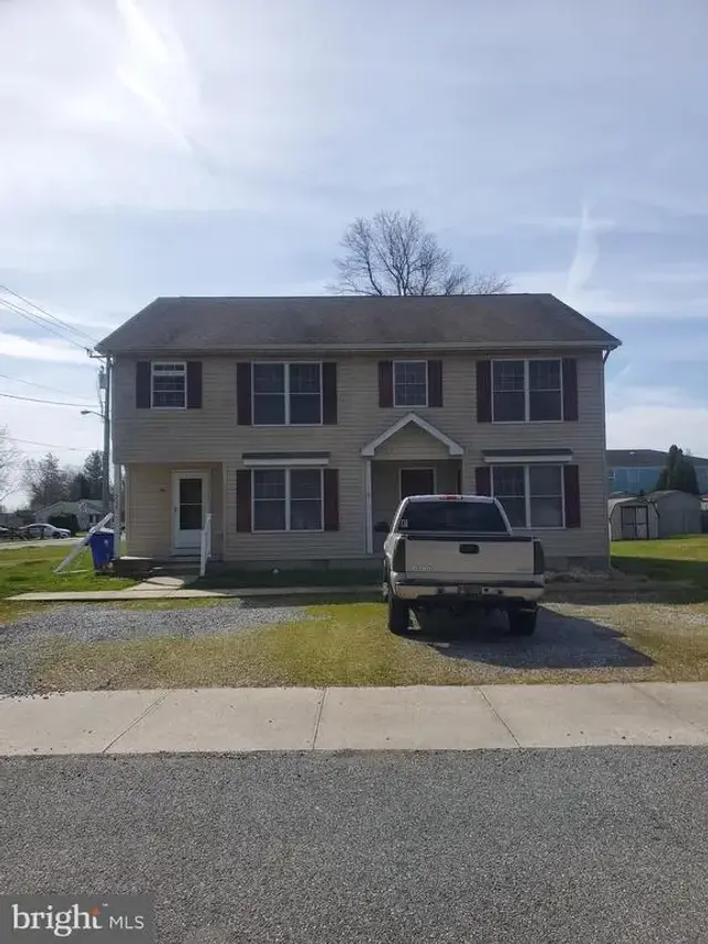 218 E North St, Felton
