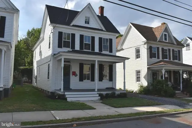 207 Willis St, Cambridge