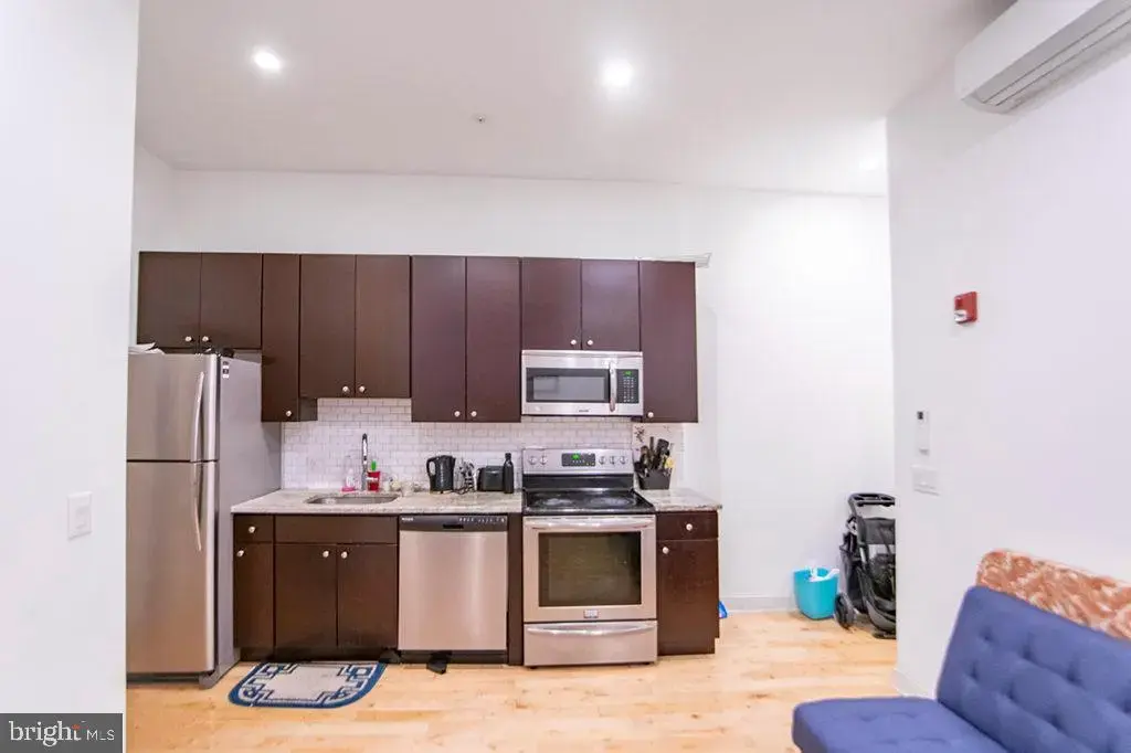 1310 Spruce St #202, PHILADELPHIA