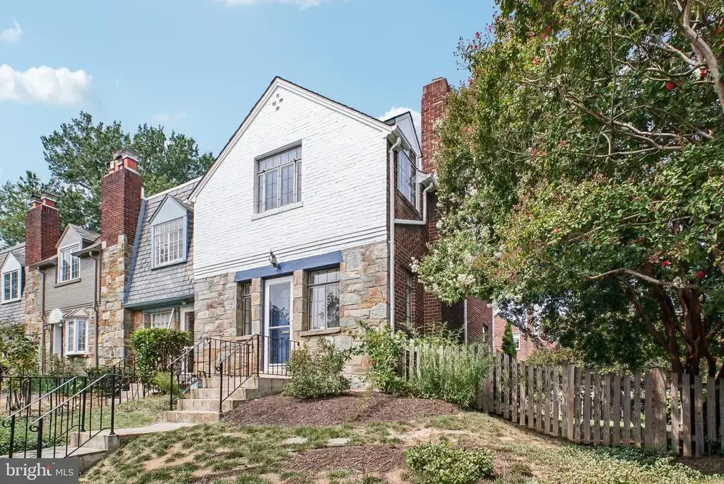 801 Chetworth Pl, ALEXANDRIA