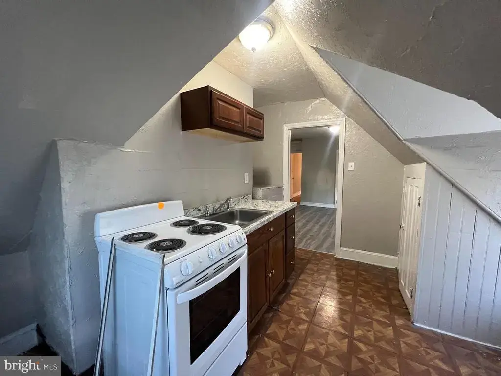 4637 Leiper St #6, PHILADELPHIA