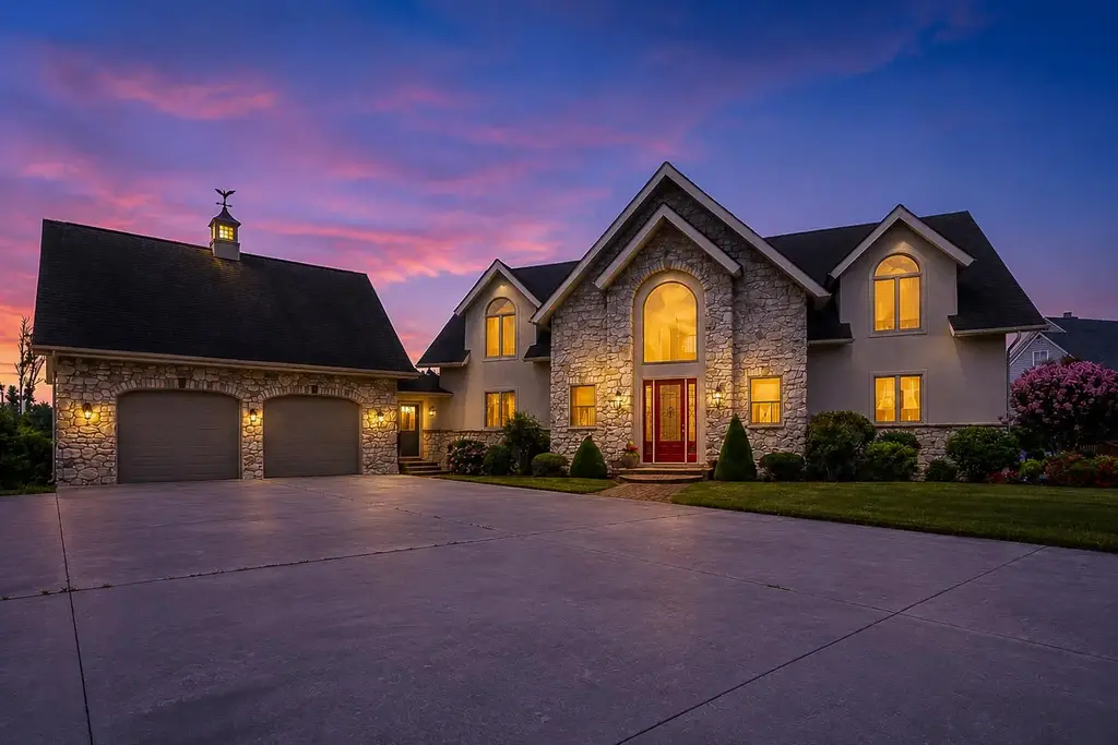 152 Wickwire Dr, EARLEVILLE