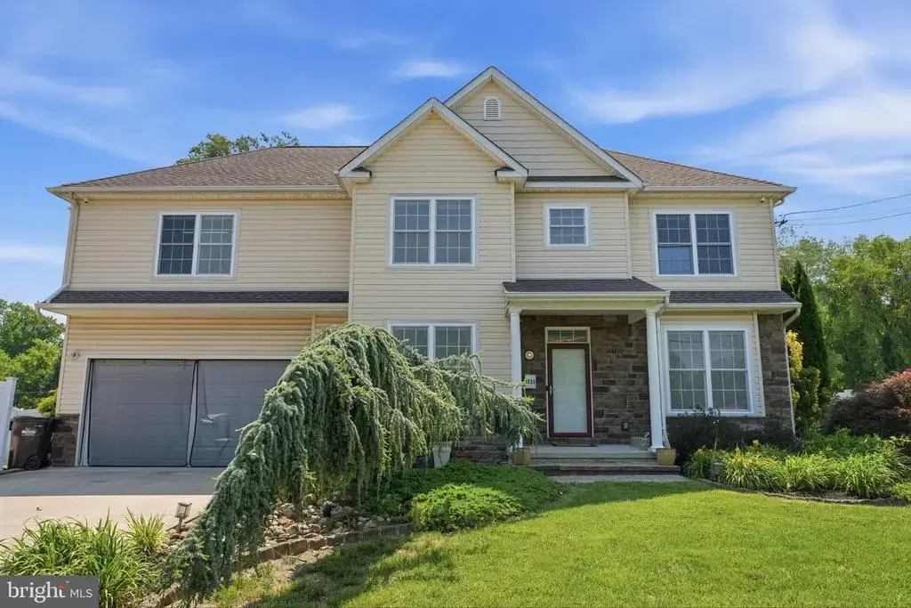 1935 Hulmeville Rd, BENSALEM